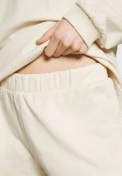 Anna Field Pijama - Taupe, Mujer -LuxeTrend Ventas 03c2e97bdeb94002a66a397bf767a840