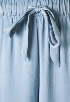 Anna Field HAMMERED SATIN PJ SET - Pijama - Blue Denim, Mujer -LuxeTrend Ventas 06744a6200554067a999982b109e8040