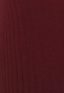 Anna Field Camiseta Básica - Dark Red, Mujer -LuxeTrend Ventas 0b0530100f5d4e439036c9728362163f