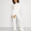 Anna Field SET - Pijama - Off-white, Mujer -LuxeTrend Ventas 0d5ee15ad8024709b311dc7631d3a295