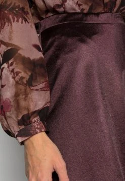 Anna Field Falda Acampanada - Dark Brown, Mujer -LuxeTrend Ventas 0e7640dd45414e5687637b9a50195470