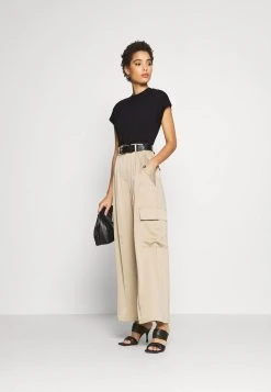 Anna Field Camiseta Básica - Black, Mujer -LuxeTrend Ventas 2adeccfacbfc40eaa7abd2c13b86bf48