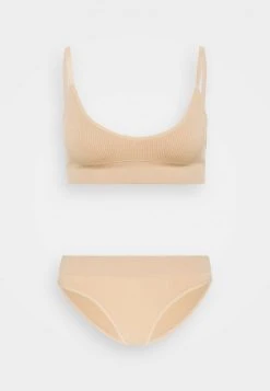 Anna Field Rib Seamless Set - Top - Tan, Mujer -LuxeTrend Ventas 30d3265f79f34f15be6e0adf6ee232b2