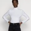 Anna Field BASIC ROLL NECK LONG SLEEVES TOP - Camiseta De Manga Larga - White, Mujer -LuxeTrend Ventas 3f8c7d8a69d545f8bd1ea073c8522efc