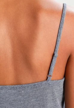 Anna Field SARAH SHORT PJ SET WITH CROCHET LACE - Pijama - Off-white/dark Blue, Mujer -LuxeTrend Ventas 49d51a315b42407db76066305cc81b2a