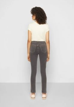 Anna Field Vaqueros Slim Fit - Grey Denim, Mujer -LuxeTrend Ventas 6edda66456eb426f8cbe4cf82a6152fc