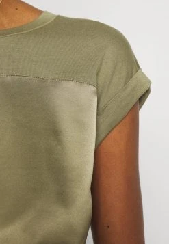 Anna Field Camiseta Básica - Martini Olive, Mujer -LuxeTrend Ventas 7f6fc69e5f224f778a9f5f05f3cc0b22