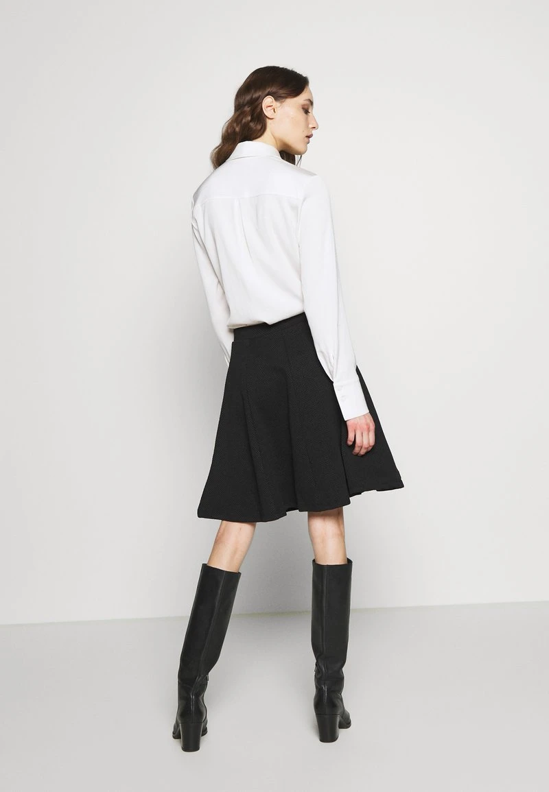 Anna Field BASIC MINI A-LINE SKIRT - Minifalda - Black, Mujer 5 Anna Field BASIC MINI A-LINE SKIRT - Minifalda - Black, Mujer - Imagen 3