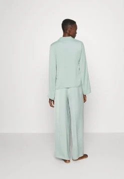Anna Field HAMMERED SATIN PJ SET - Pijama - Green, Mujer -LuxeTrend Ventas a5b537f310934ccaa3e39a757c28aef7