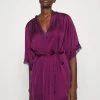 Anna Field ARIANA GIFT SET - Albornoz - Purple, Mujer -LuxeTrend Ventas c1fe13a3e21140a6838857b3941ebaa5
