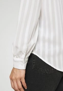 Anna Field Semi Sheer Blouse - Camisa - White, Mujer -LuxeTrend Ventas de5317f0c2834083abc158d8ee32e162