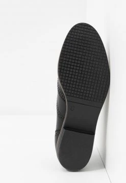 Anna Field LEATHER FLAT SHOES - Zapatos De Vestir - Black, Mujer -LuxeTrend Ventas e2225a500be3433abe693107388f798a