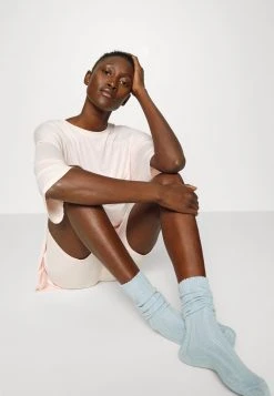 Anna Field Cycling Short Pyjama - Pijama - Pink, Mujer -LuxeTrend Ventas e3dc4225556c4998965b5f77597a20da