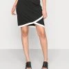 Anna Field Minifalda - Black, Mujer 1 Anna Field Minifalda - Black, Mujer -LuxeTrend Ventas e58f0ece26974ce2ad9eb24402207f8e