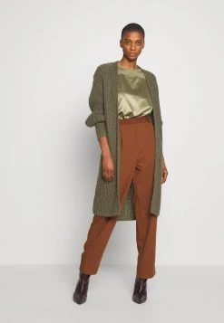 Anna Field Camiseta Básica - Martini Olive, Mujer -LuxeTrend Ventas ee789448ad4046d1b80ccd5aa578f95f